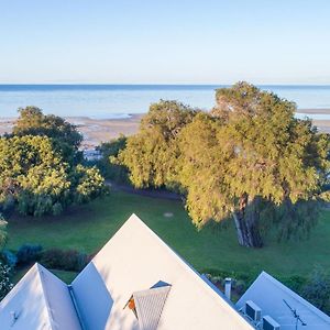 Whalers Cove Villas